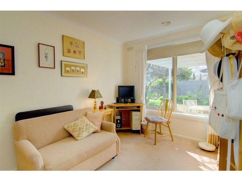 10 Corryong Court, Alfredton VIC 3350