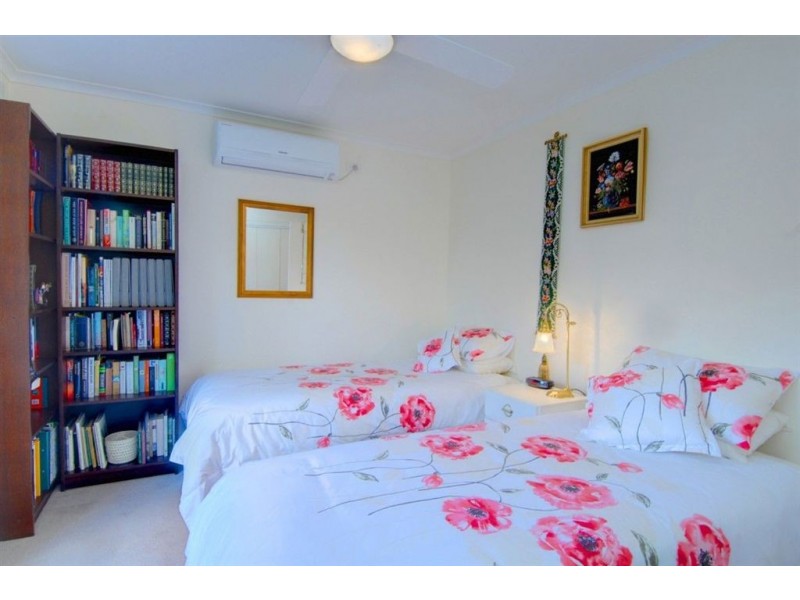 10 Corryong Court, Alfredton VIC 3350