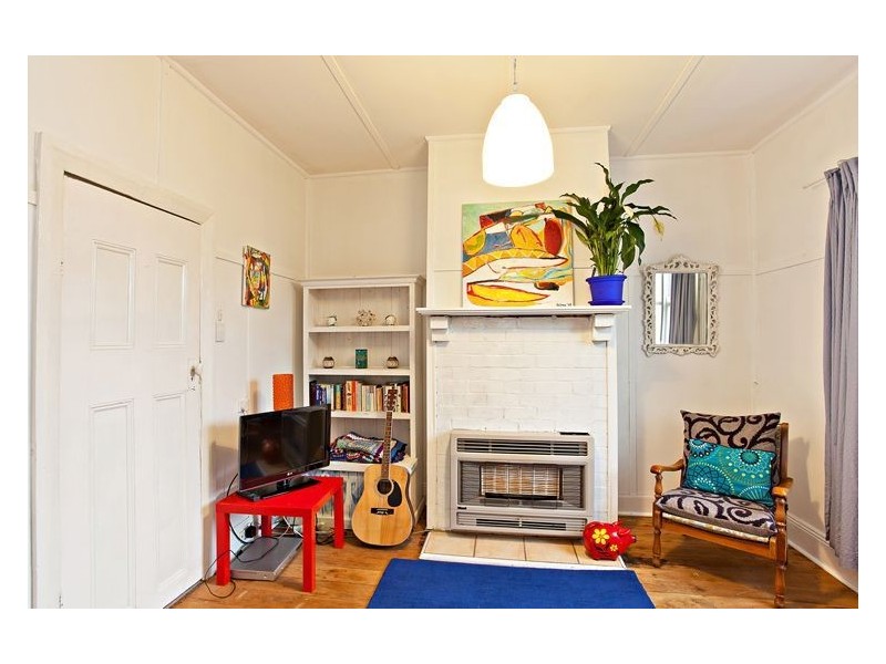 17 Melbourne Road, Creswick VIC 3363