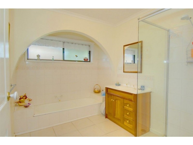 13 Teal Avenue, Ballarat VIC 3350