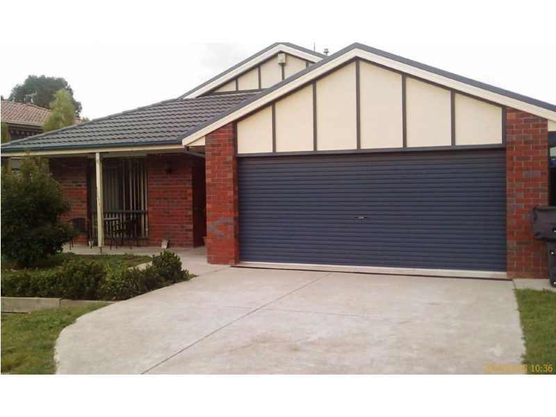 122 Duggan Street, Black Hill VIC 3350