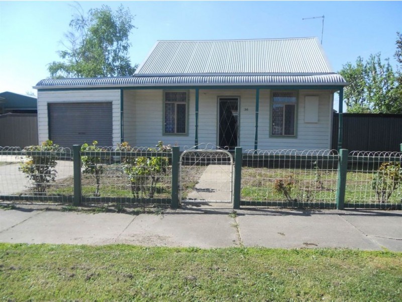 36 Kent Street, Sebastopol VIC 3356