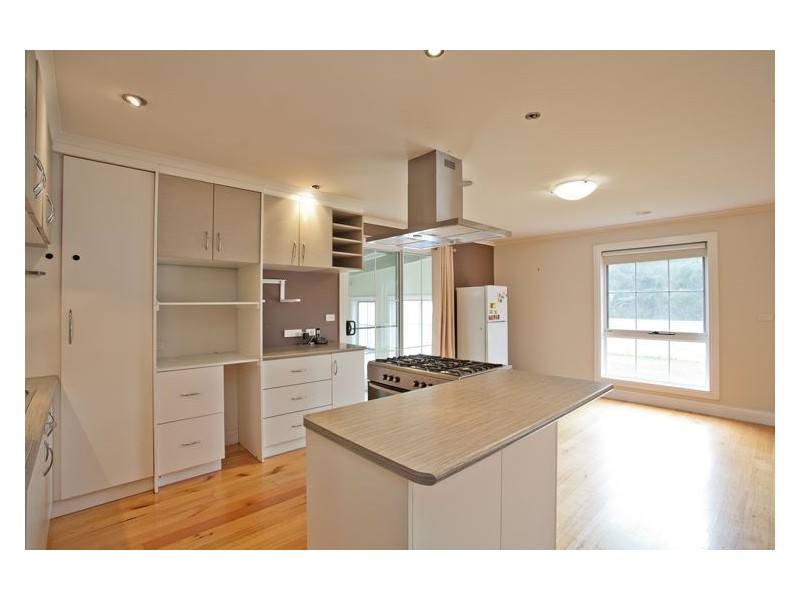 34 Ayres Street, Creswick VIC 3363