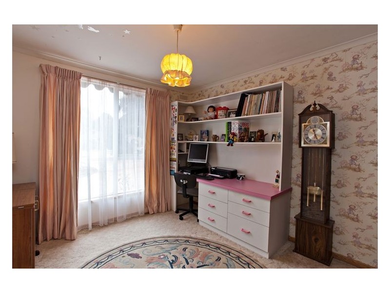 14 Hillcrest Road, Ballarat VIC 3350