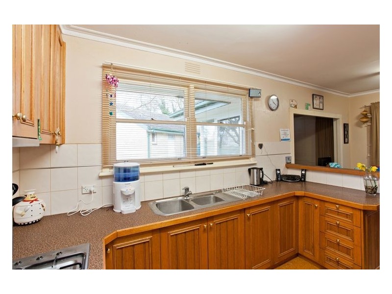 7 Oak Street, Wendouree VIC 3355