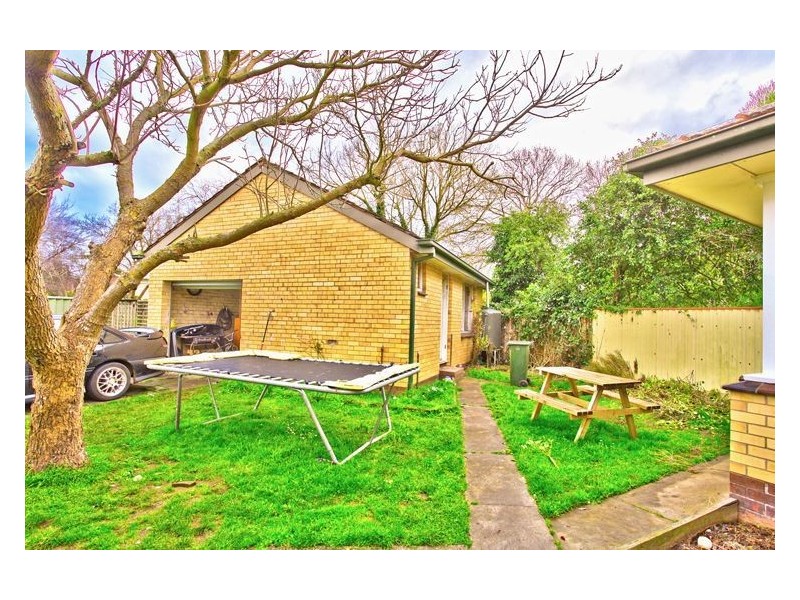 7 Oak Street, Wendouree VIC 3355