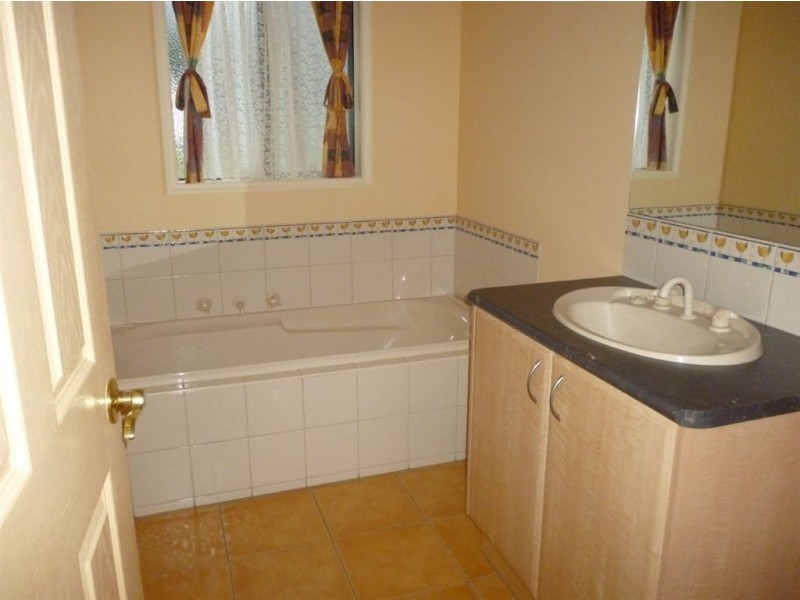 1 Davies Street North, Creswick VIC 3363