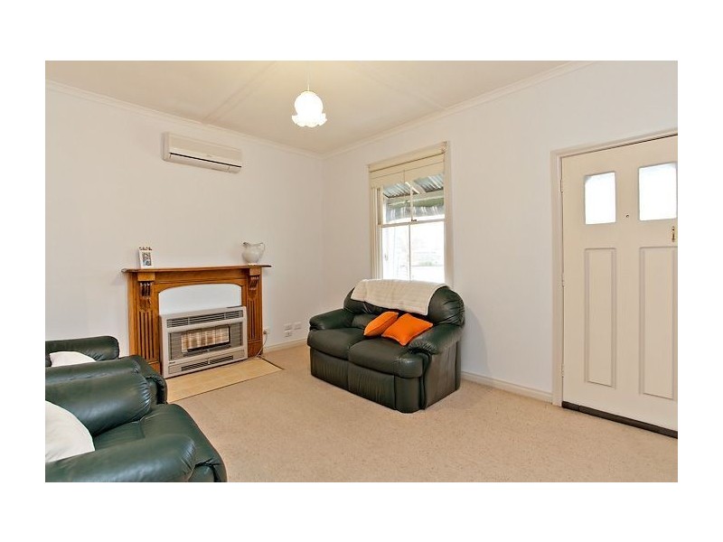 6 Comb Street, Soldiers Hill VIC 3350