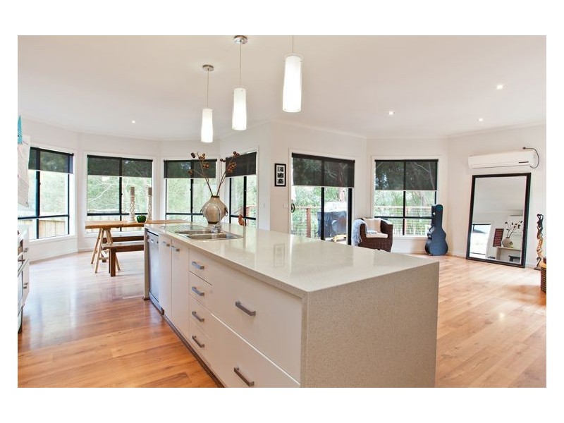 37 Wattletree Drive, Mount Helen VIC 3350