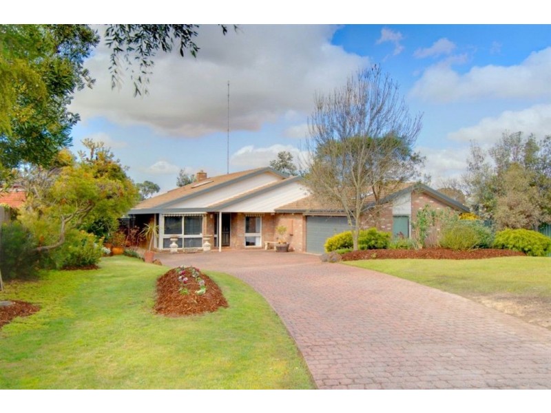 207 Tinworth Avenue, Ballarat VIC 3350