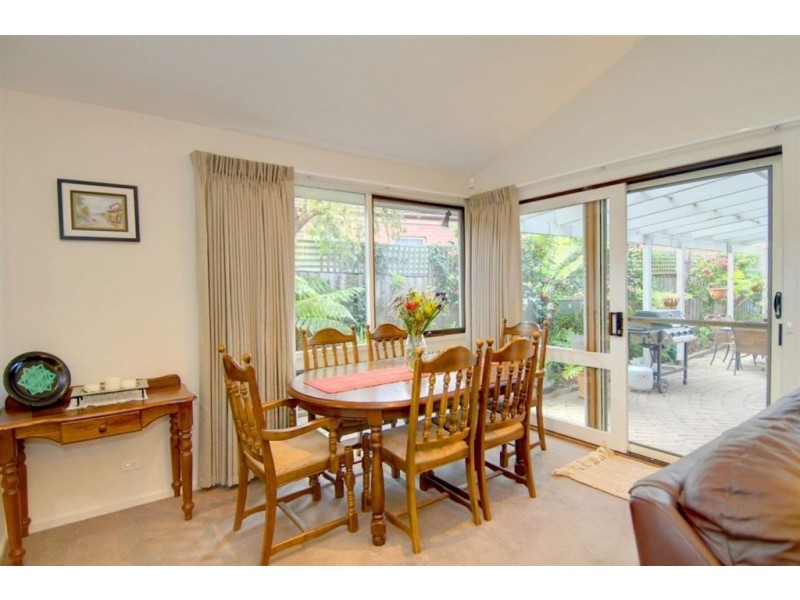 207 Tinworth Avenue, Ballarat VIC 3350