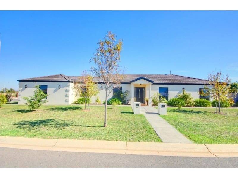 184 Cuthberts Road, Alfredton VIC 3350