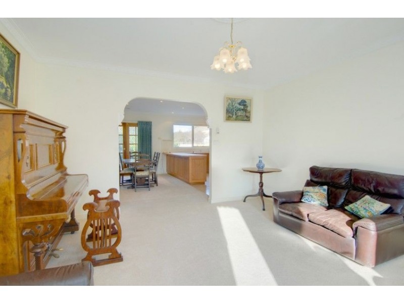 2/8 Lake Street, Lake Wendouree VIC 3350