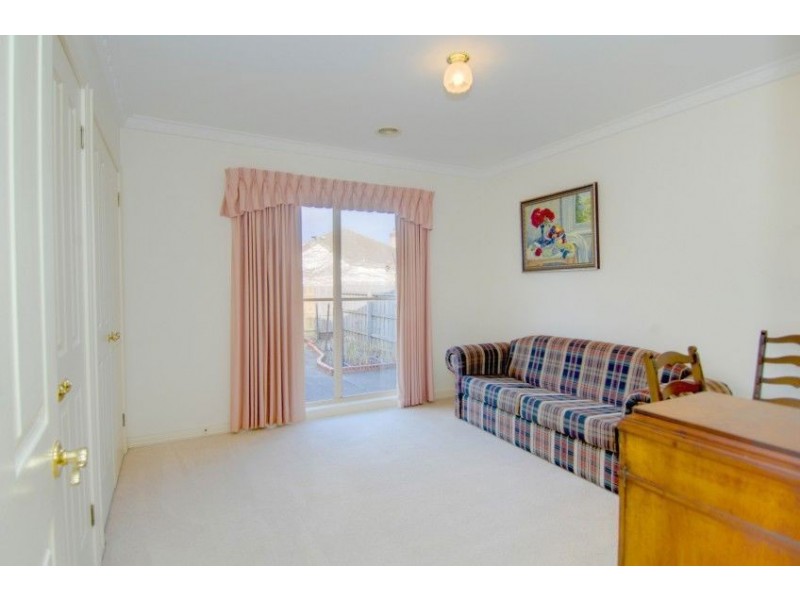 2/8 Lake Street, Lake Wendouree VIC 3350