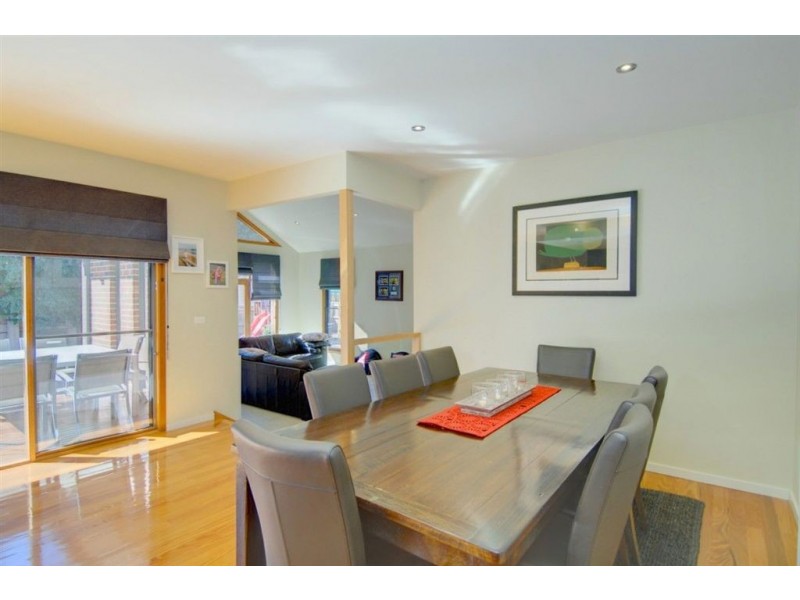 55 Darriwell Drive, Mount Helen VIC 3350