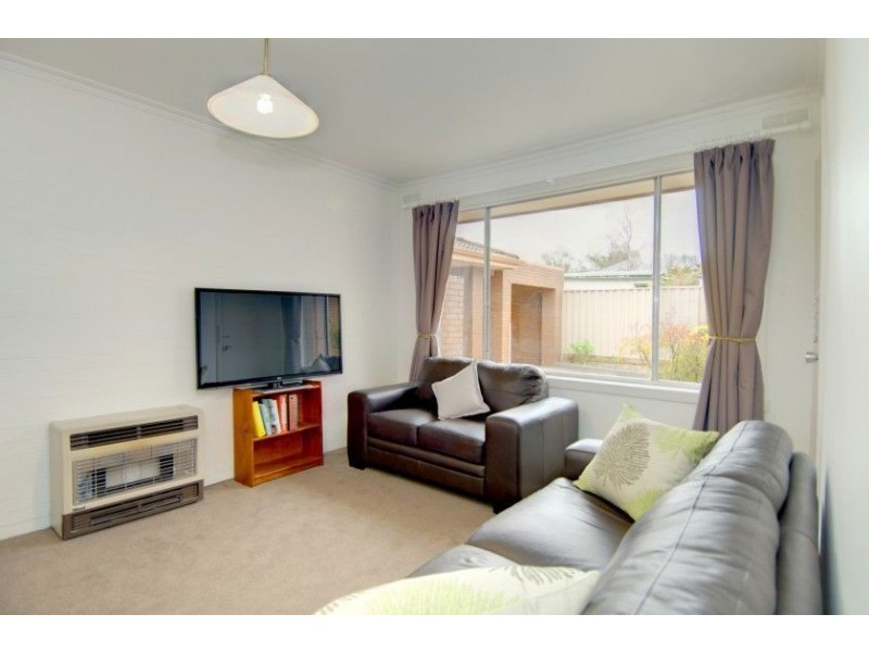 2/301 Neill Street, Soldiers Hill VIC 3350