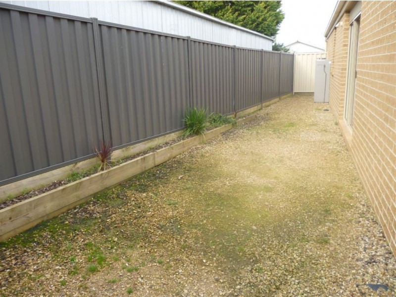 4/30 Albion Street, Sebastopol VIC 3356