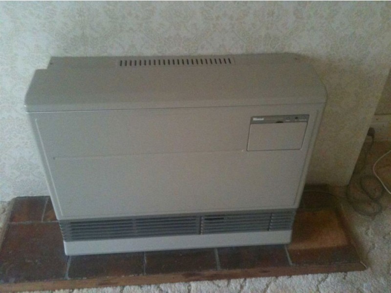 16 Wendouree Parade, Lake Wendouree VIC 3350