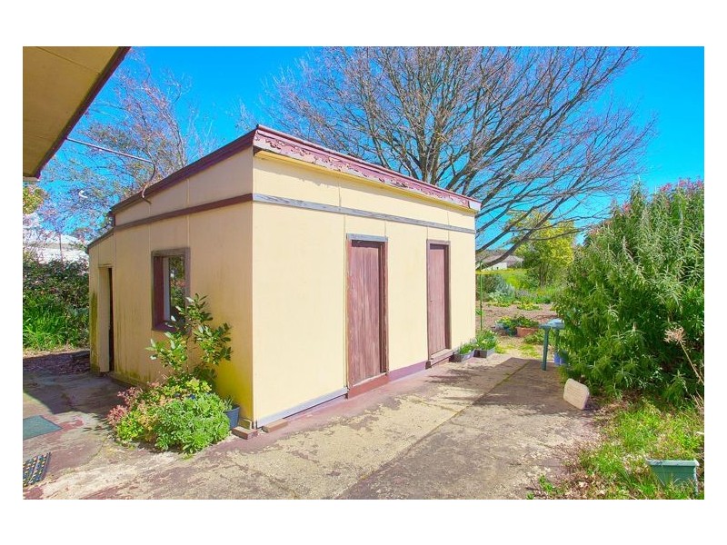 8 Reed Street, Creswick VIC 3363