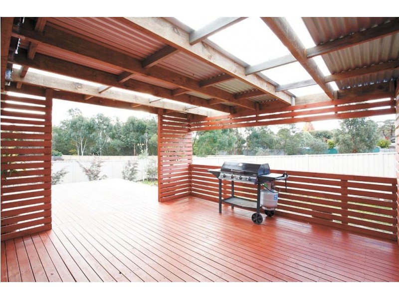 8 Cecile Court, Ballarat East VIC 3350