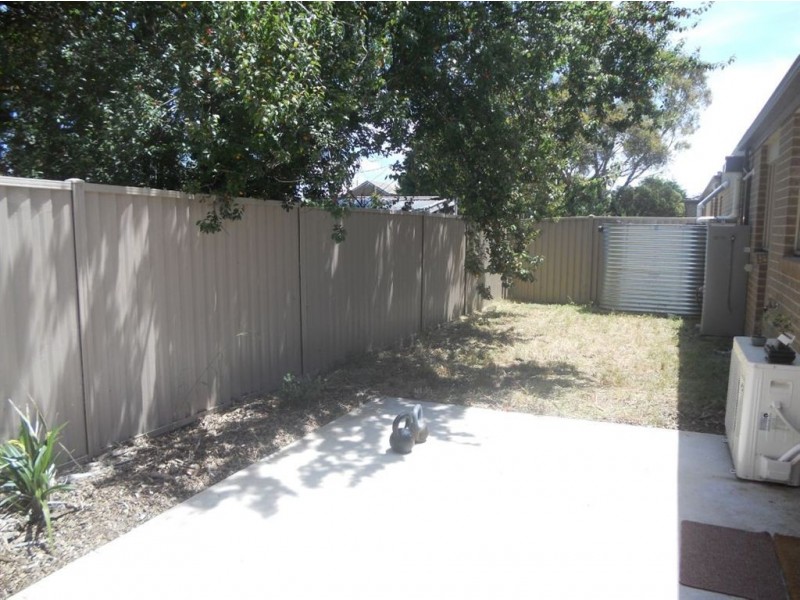 1/274 Albert Street, Sebastopol VIC 3356