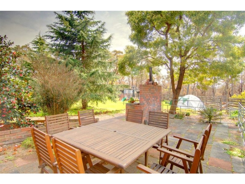 175 Moffats Road, Dereel VIC 3352