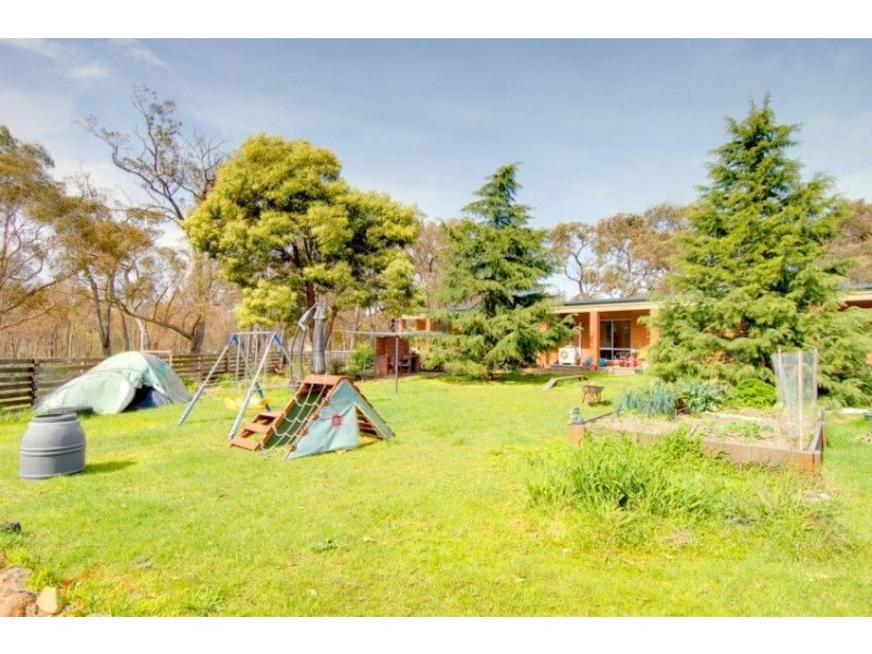 175 Moffats Road, Dereel VIC 3352