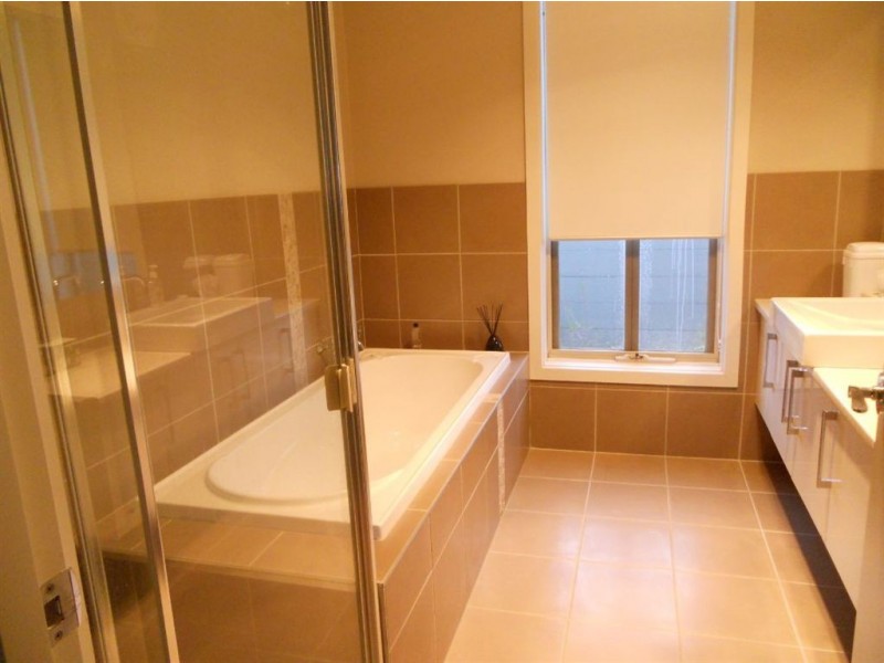 36 Tait Street, Delacombe VIC 3356