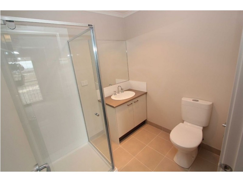 23 Willoby Drive, Alfredton VIC 3350