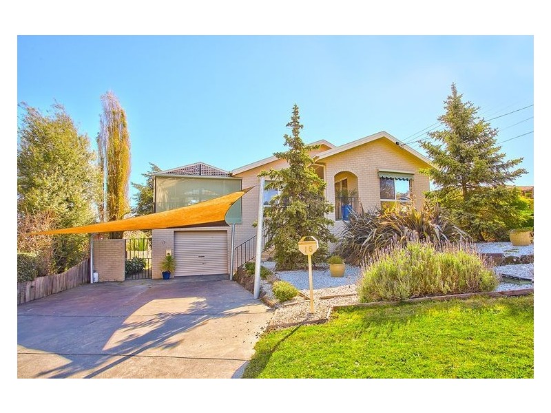 15 Foley Crescent, Ballarat VIC 3350