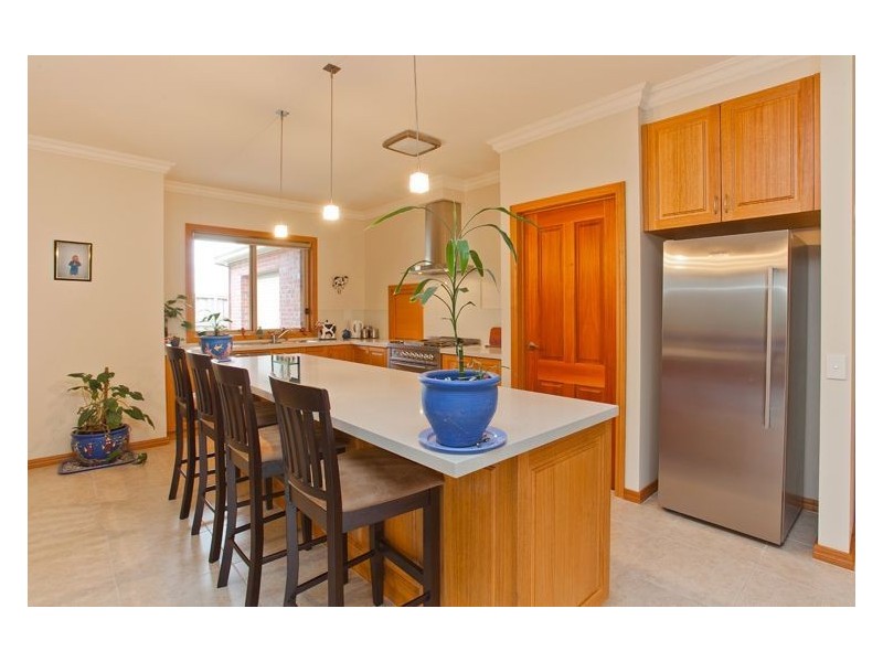 16 Whistler Close, Ballarat VIC 3350