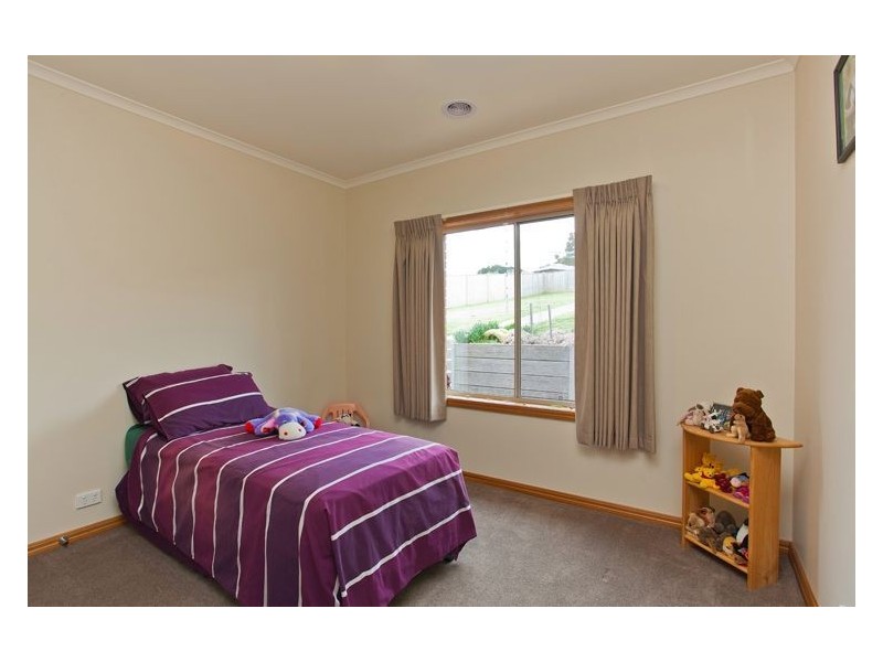 16 Whistler Close, Ballarat VIC 3350