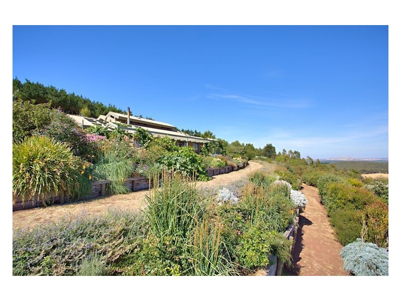 169 Alcorns Road, Kingston VIC 3364