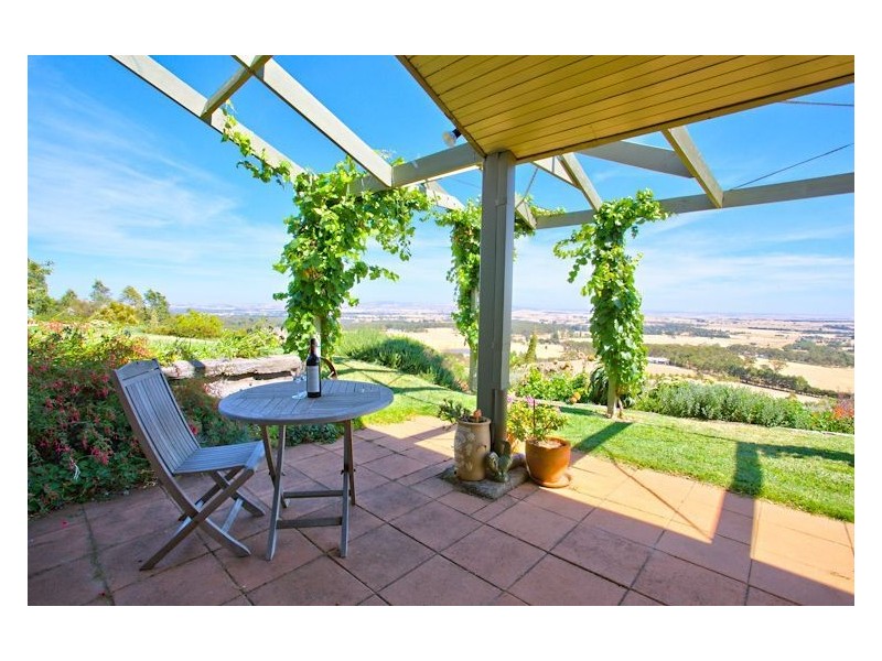 169 Alcorns Road, Kingston VIC 3364