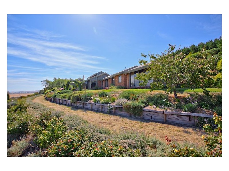 169 Alcorns Road, Kingston VIC 3364