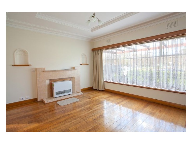 7 Gillies Street South, Alfredton VIC 3350