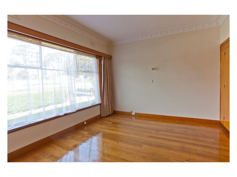 7 Gillies Street South, Alfredton VIC 3350