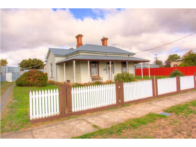 7 Kent Street, Sebastopol VIC 3356