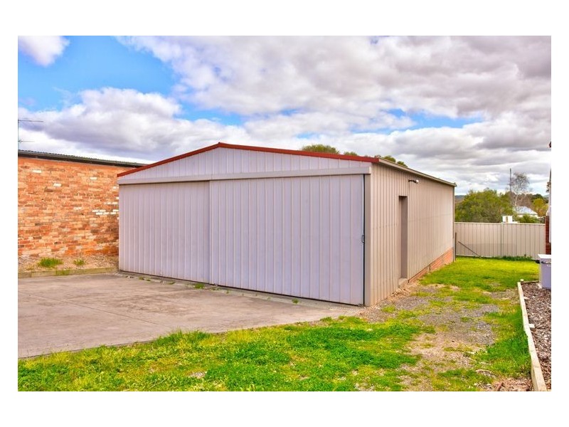 102 Macs Street, Creswick VIC 3363