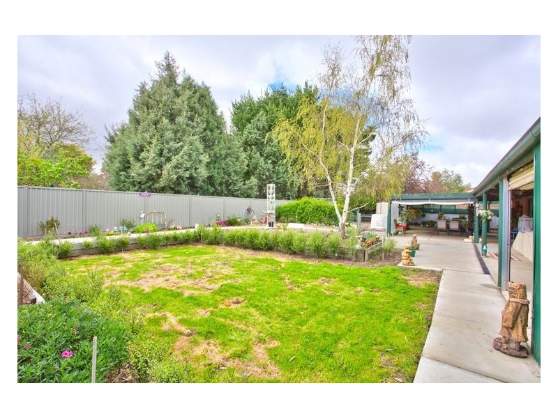 1 Armstrong Street, Creswick VIC 3363