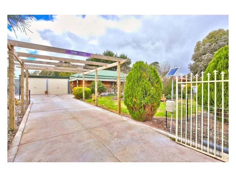 1 Armstrong Street, Creswick VIC 3363