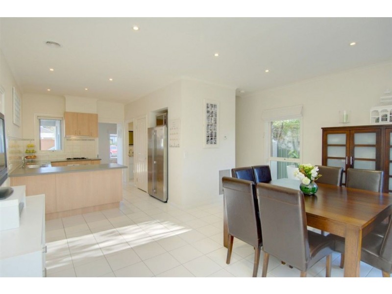 18 St Andrews Place, Ballarat VIC 3350