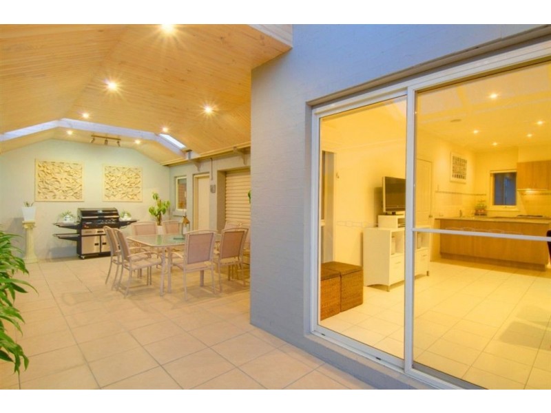 18 St Andrews Place, Ballarat VIC 3350