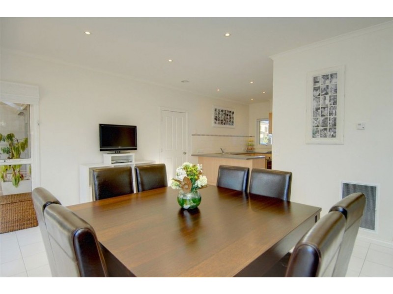 18 St Andrews Place, Ballarat VIC 3350