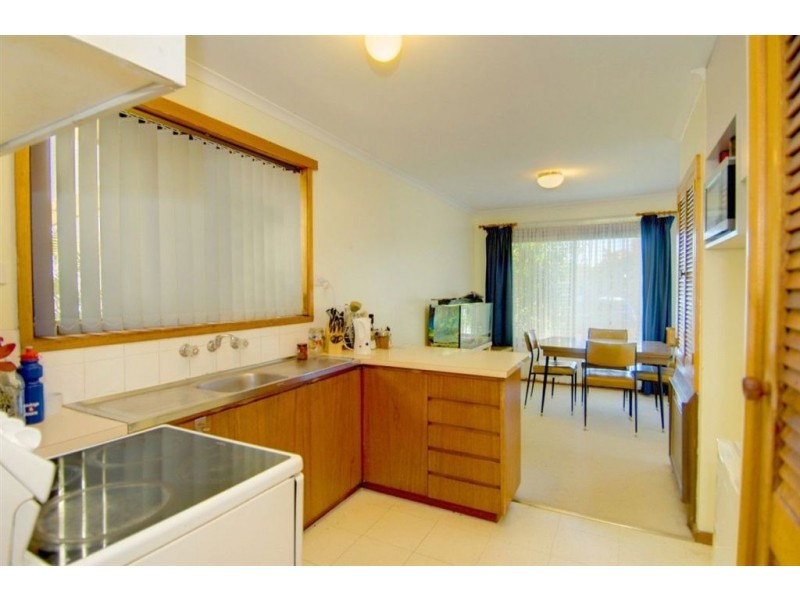 203 Warrina Drive, Delacombe VIC 3356