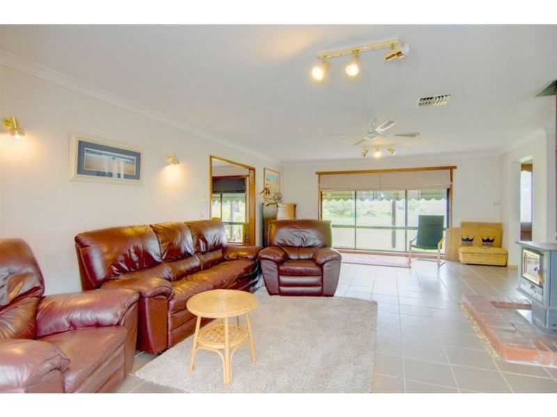 5226 Colac – Ballarat Road, Cambrian Hill VIC 3352