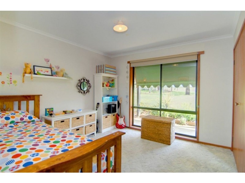 5226 Colac – Ballarat Road, Cambrian Hill VIC 3352