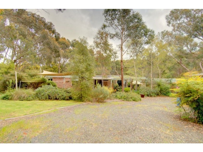 82 Springs Road, Brown Hill VIC 3350