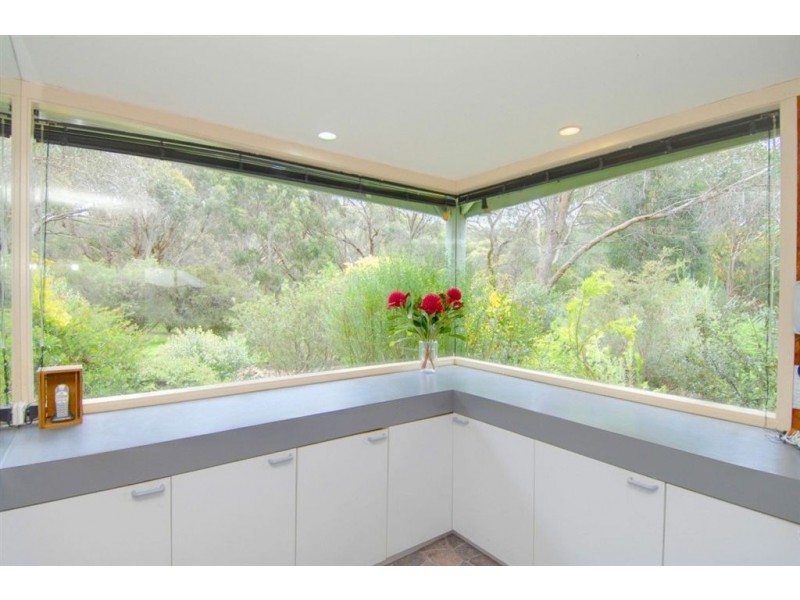 82 Springs Road, Brown Hill VIC 3350