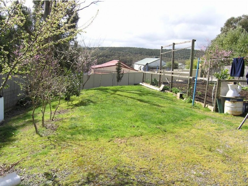 4 Bell Street, Creswick VIC 3363